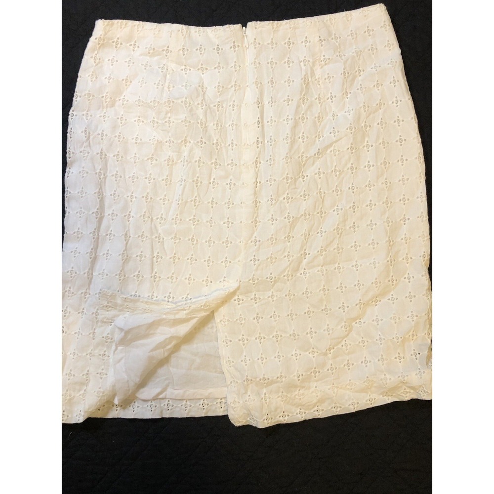 Banana Republic Women's Size 8 Cotton White Eyelet Skirt Knee Length Pencil - Picture 6 of 16